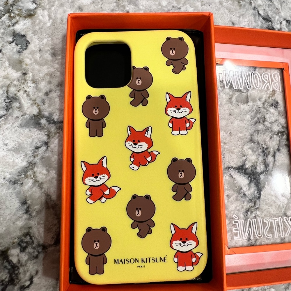BRAND NEW iPhone 12/12PRO case Maison Kitsuné x LINE FRIENDS